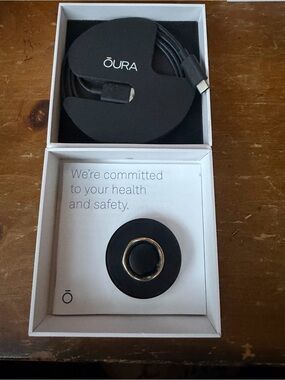 Oura Ring Magnetic Charger in Black with Gold Accent